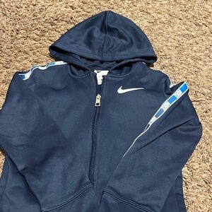 Nike youth therma-fit jogger set size 5-6 yrs